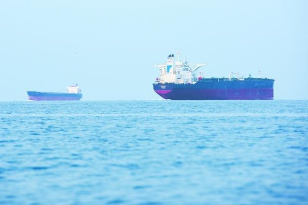 霍尔木兹海峡“开了又关”