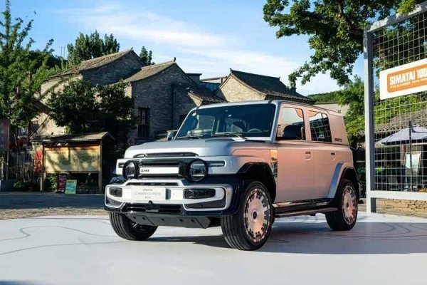 长城越野赛场首发，iCAR超级V23暗影极客版售价16.08万
