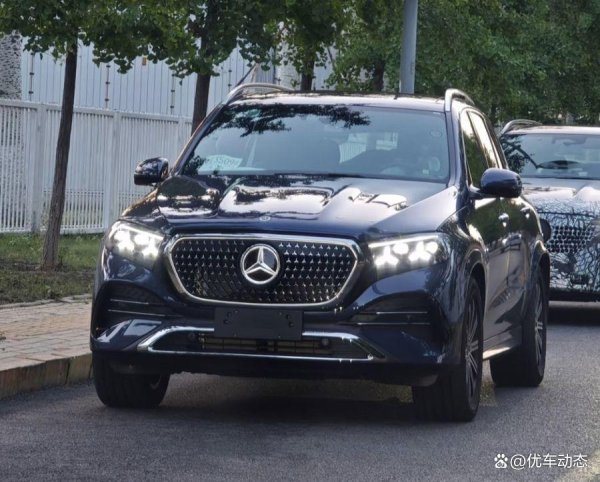 车长超5米！奔驰GLE国产加长版曝光，内外升级，搭3.0T V6动力