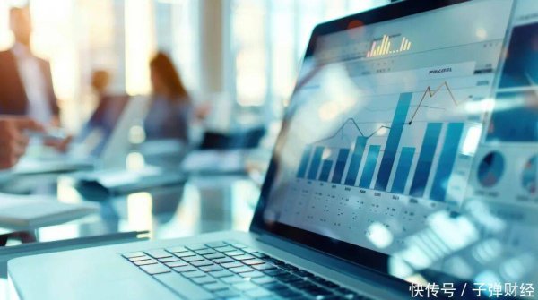 华夏基金知名基金经理陆续离职，主动权益基金收益率不及易方达