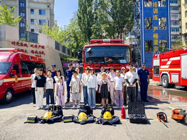 明山区青平社区关工委 开展庆六一消防安全主题实践活动